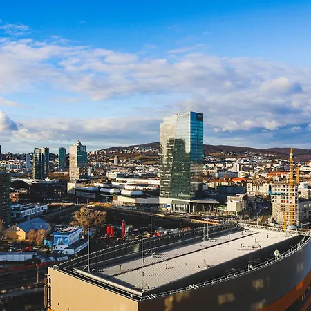 Daire Sag 20th Floor Klingerka Castle View Free Parking Free Wifi *