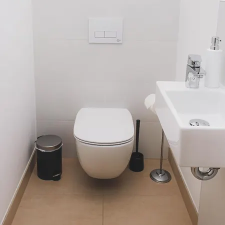 Daire Sag 20th Floor Klingerka Castle View Free Parking Free Wifi Bratislava