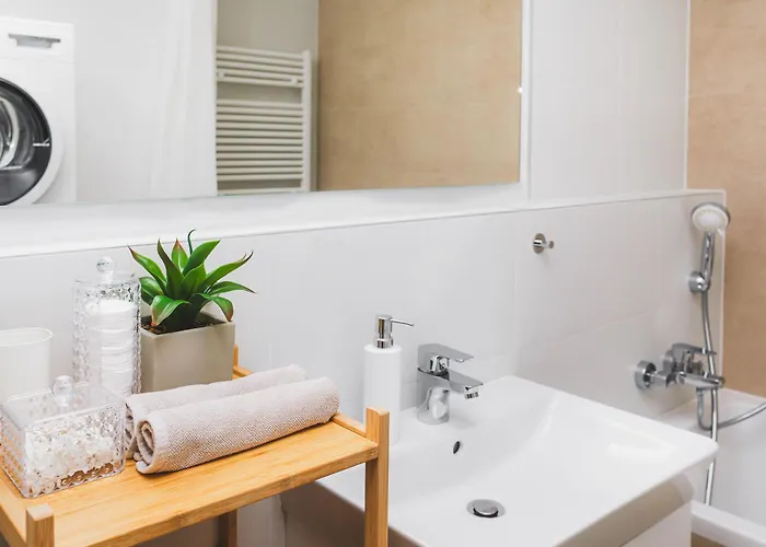 Sag 20th Floor Klingerka Castle View Free Parking Free Wifi *